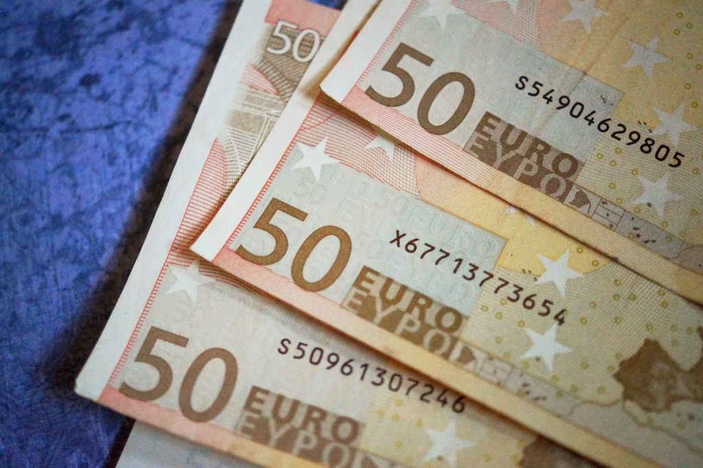 Niezależne ekspert finansowy: Twoja tarcza w relacjach z instytucjami bankowymi
